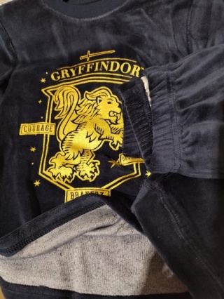 Piżama HARRY POTTER GRYFFINDOR złote logo dziecięca welurowa 116
